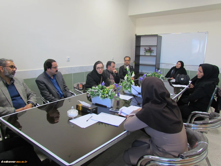 جلسه هم اندیشی مدیران گروه آموزشی  با مدیران آسایشگاه سالمندان پدر