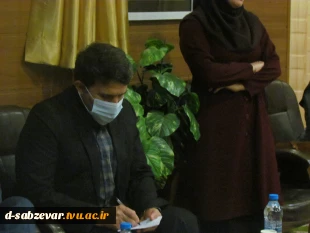 حضور ریاست محترم دانشکده فنی و حرفه ای دختران سبزوار و هیات همراه در جمع دانشجویان خوابگاهی

 9
