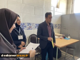 بازدید نماینده محترم هیات نظارت، ارزیابی و تضمین کیفیت دانشگاه فنی و حرفه ای از حوزه برگزاری امتحانات حضوری دانشکده های فنی و حرفه ای سبزوار 2