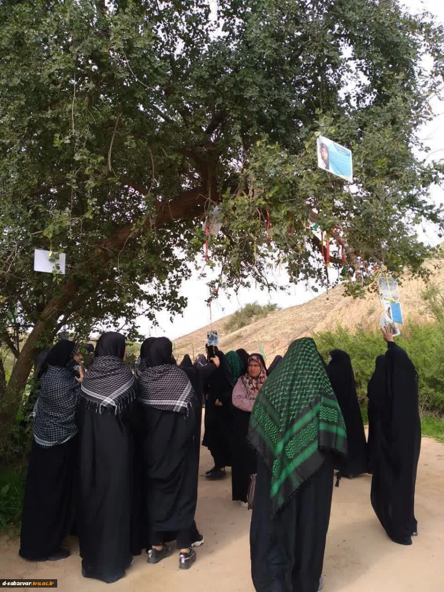 بازدید از مناطق عملیاتی جنوب کشور(راهیان نور ) دانشکده فنی و حرفه ای دختران سبزوار  12