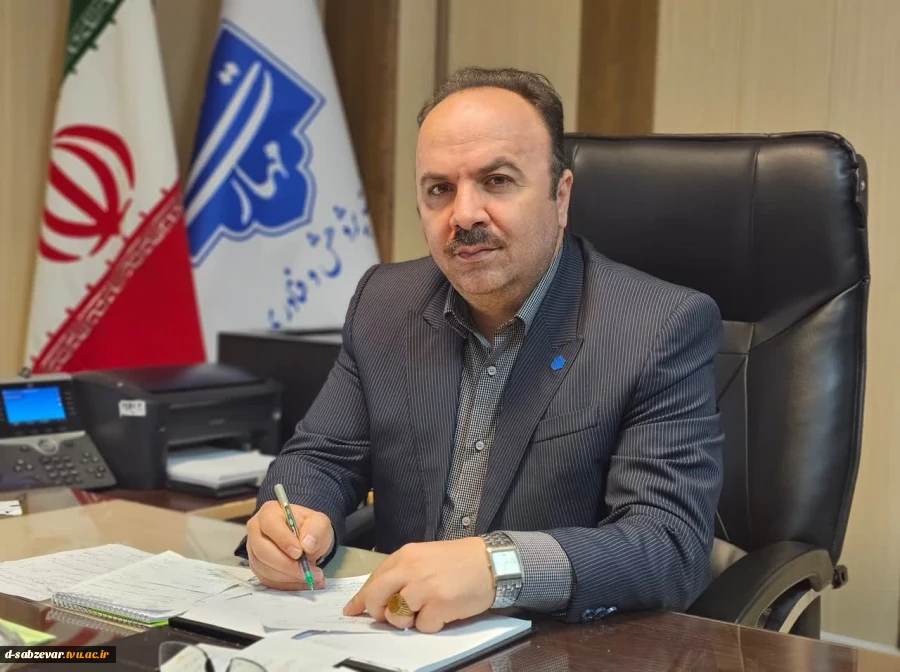 همزمان با چهل ‌و ‌هفتمین فجر انقلاب شکوهمند اسلامی صورت گرفت:
واریز بودجه ۲۰۰۰ میلیارد ریالی برای خرید تجهیزات کارگاهی دانشگاه ملی مهارت
 2